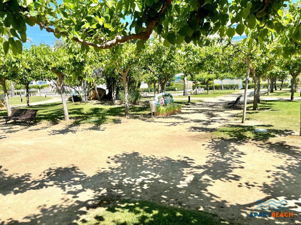 Apartbeach Los Juncos Residencial Piscinas Y Petanca La Pineda Eksteriør billede